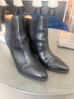 Classic Black Leather Chelsea Ankle Boots - Women